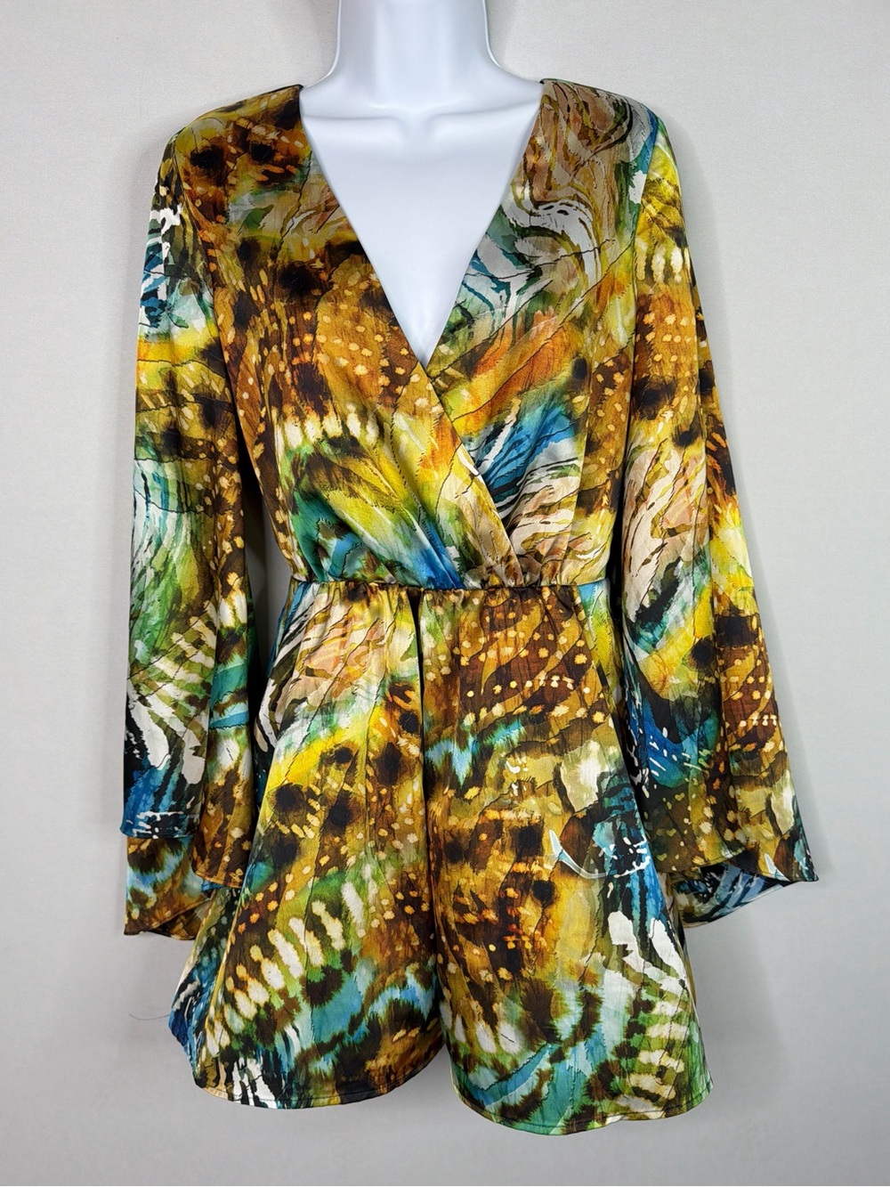 Marciano by GUESS Women’s Multicolor Bell Sleeve Print V-Neck Wrap Romper Dress